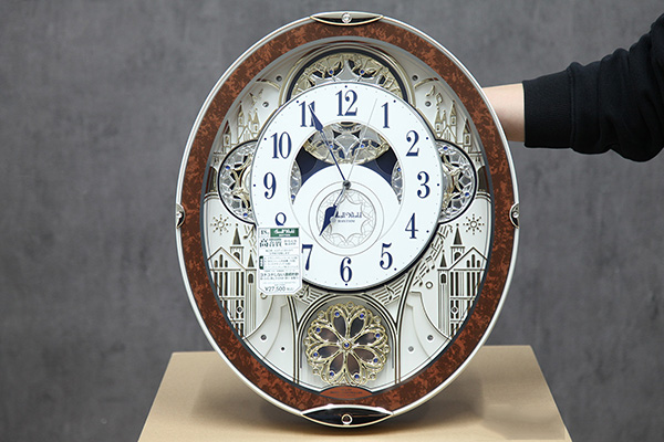 Đồng hồ treo tường cao cấp Rhythm