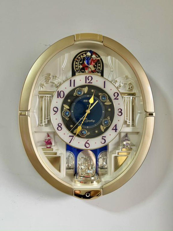 Đồng hồ treo trường Seiko